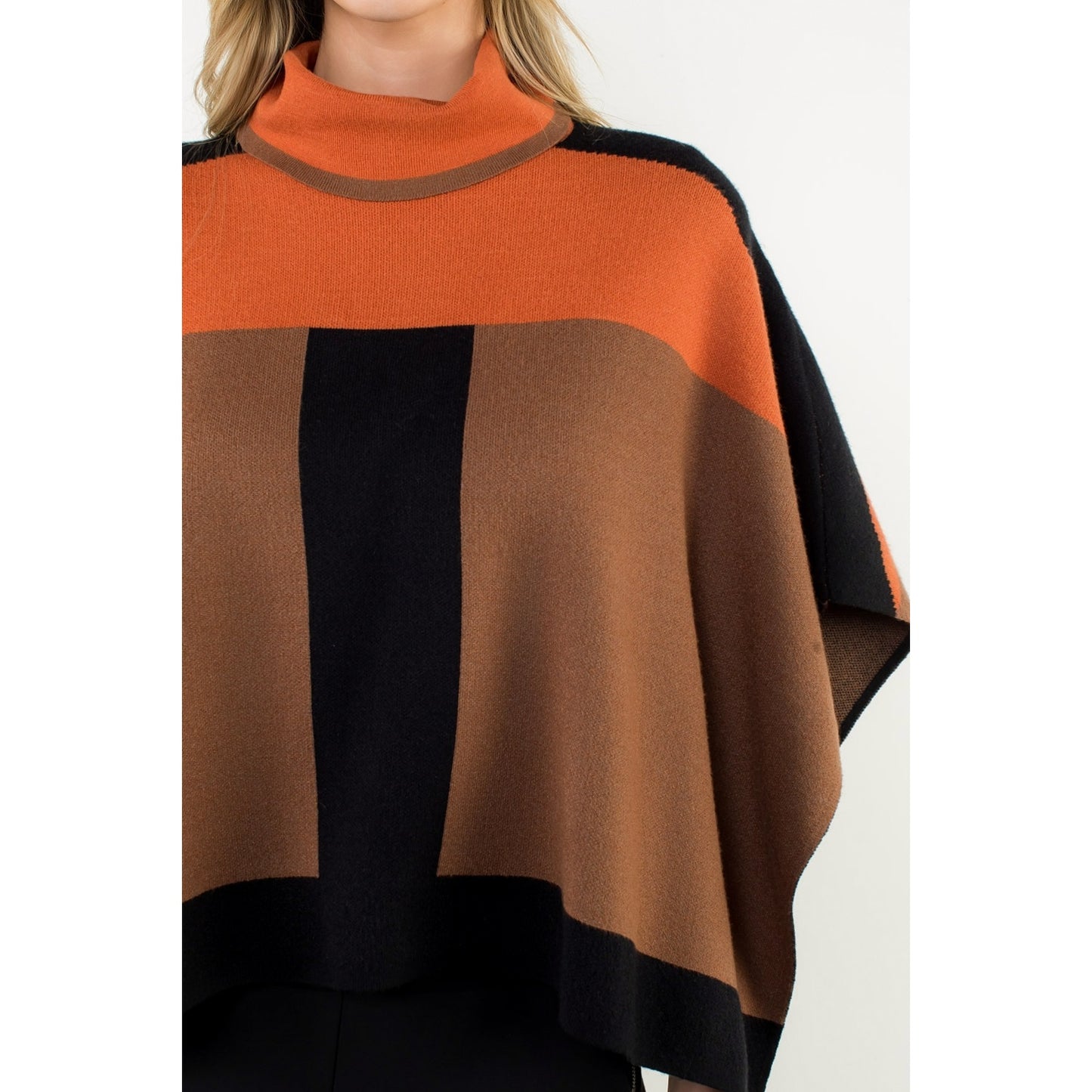 Gia Poncho