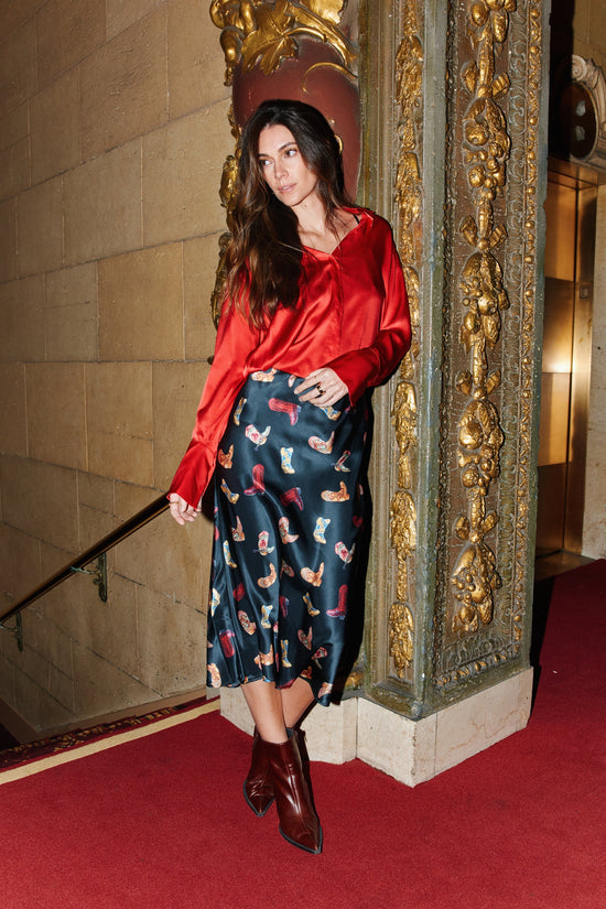 Boots en Vogue Skirt