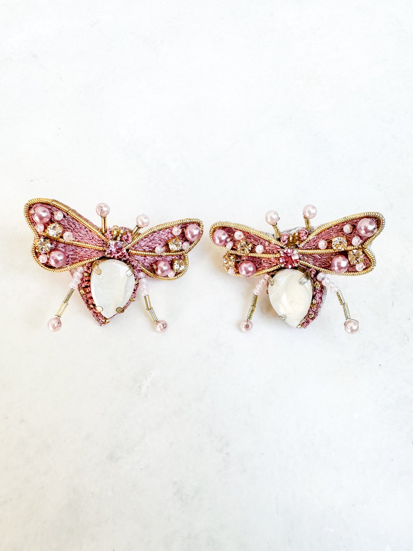 Pollen In Love Earrings