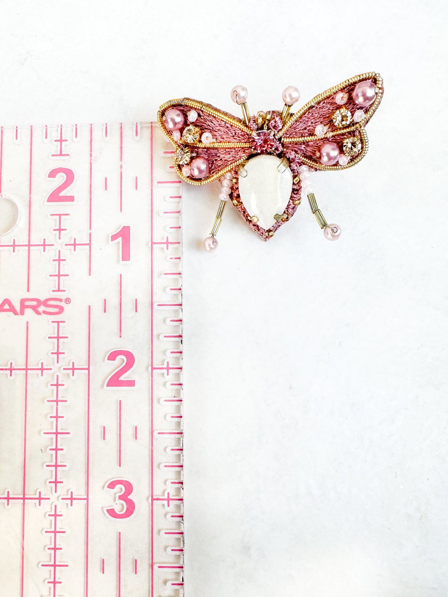 Pollen In Love Earrings