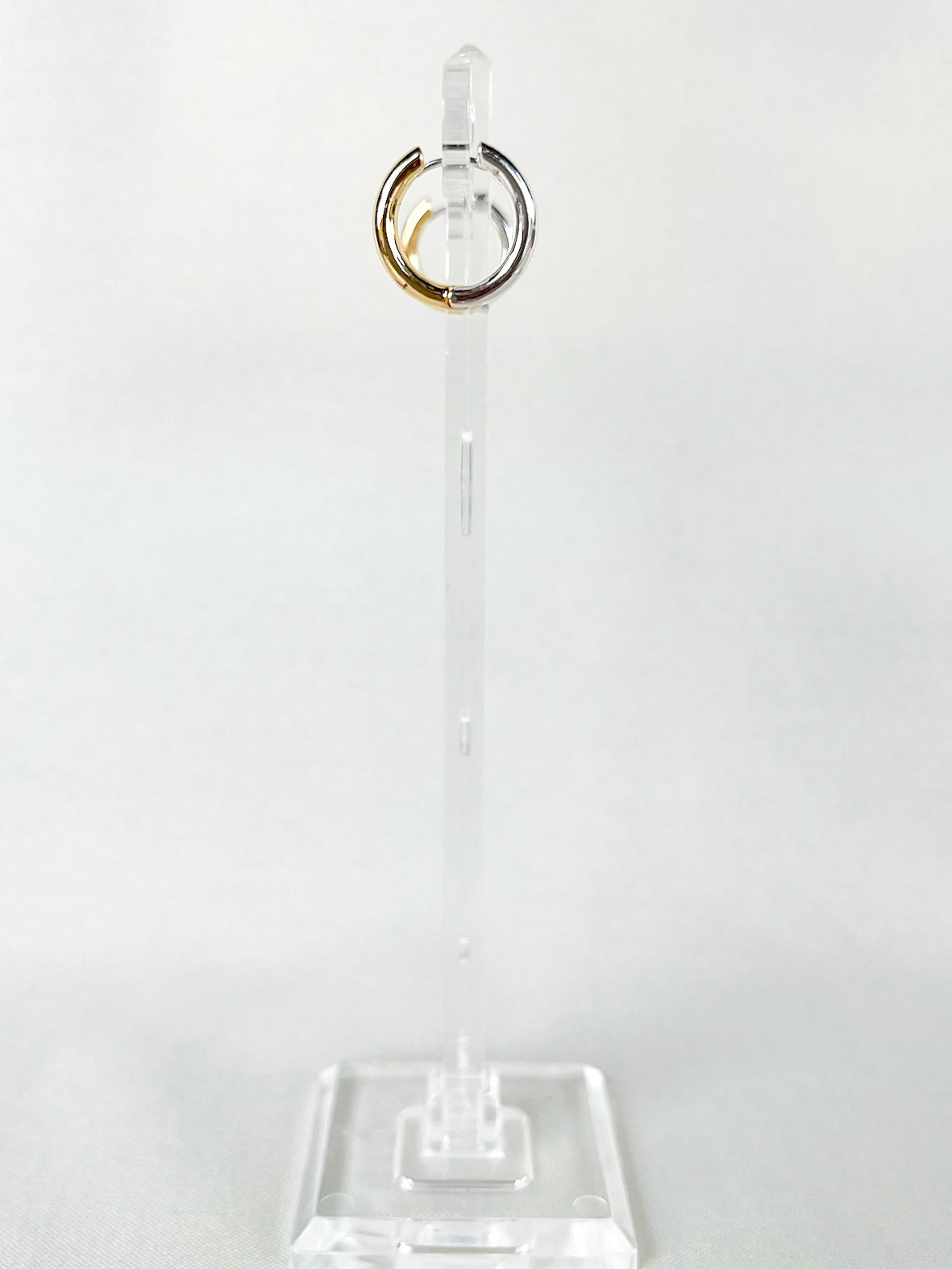 Two Hue Reversible Hoops