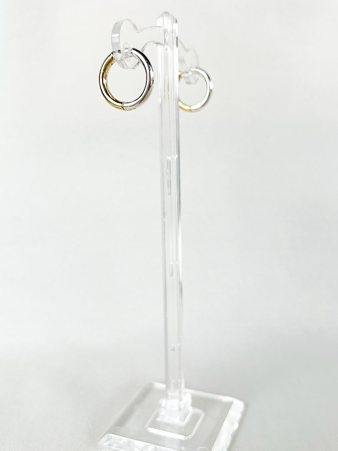 Two Hue Reversible Hoops