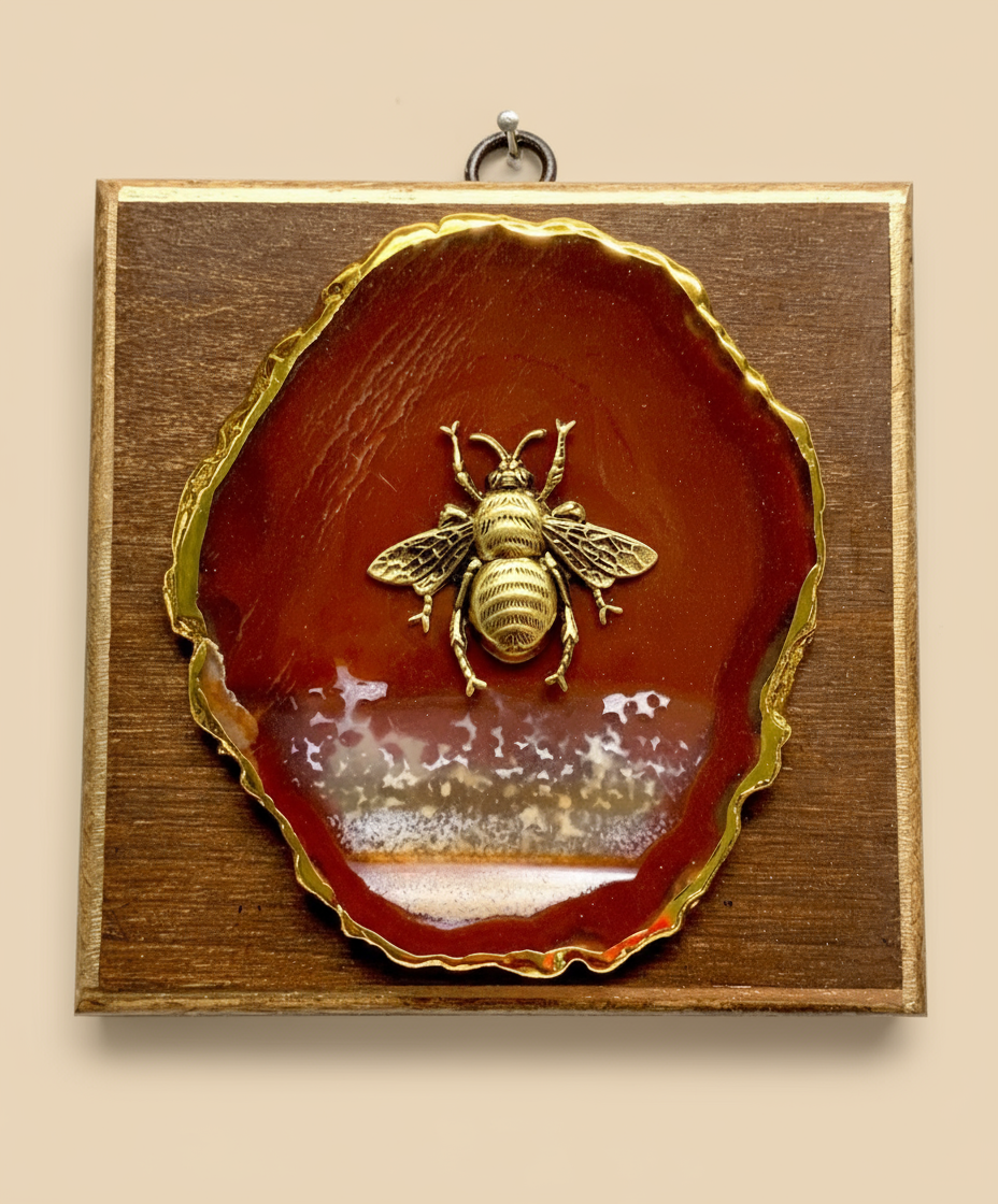 Agate Dreams Bee