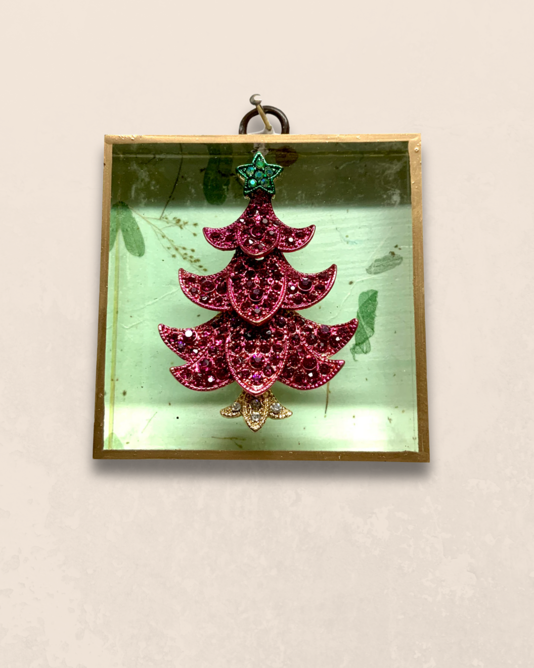 Pink Christmas Tree Bee