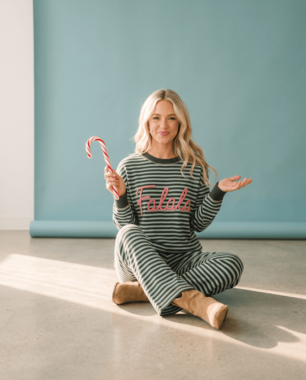 Furry FALALA Sweatshirt & Pants Set