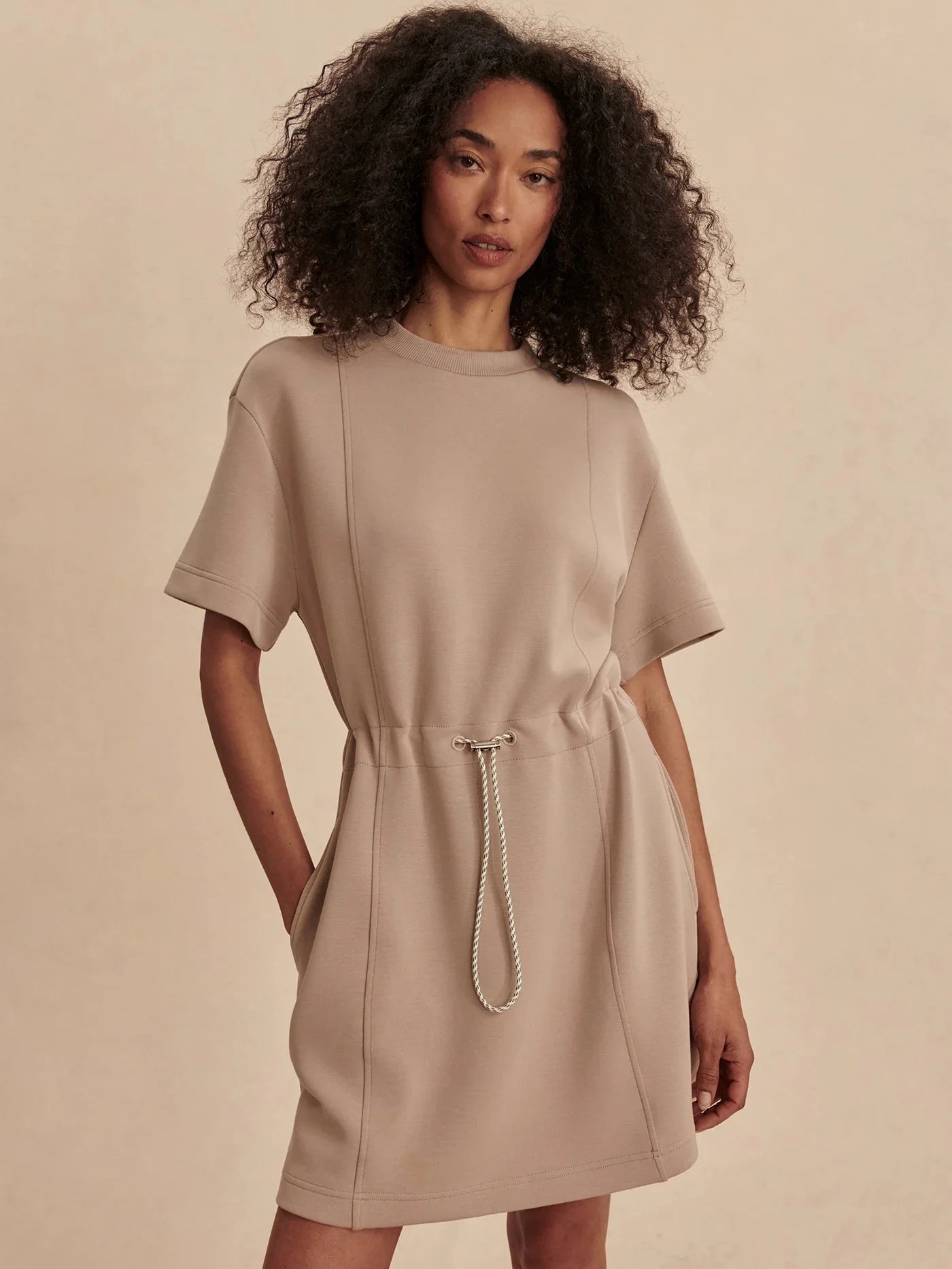 Maple Dress 2.0 - Taupe