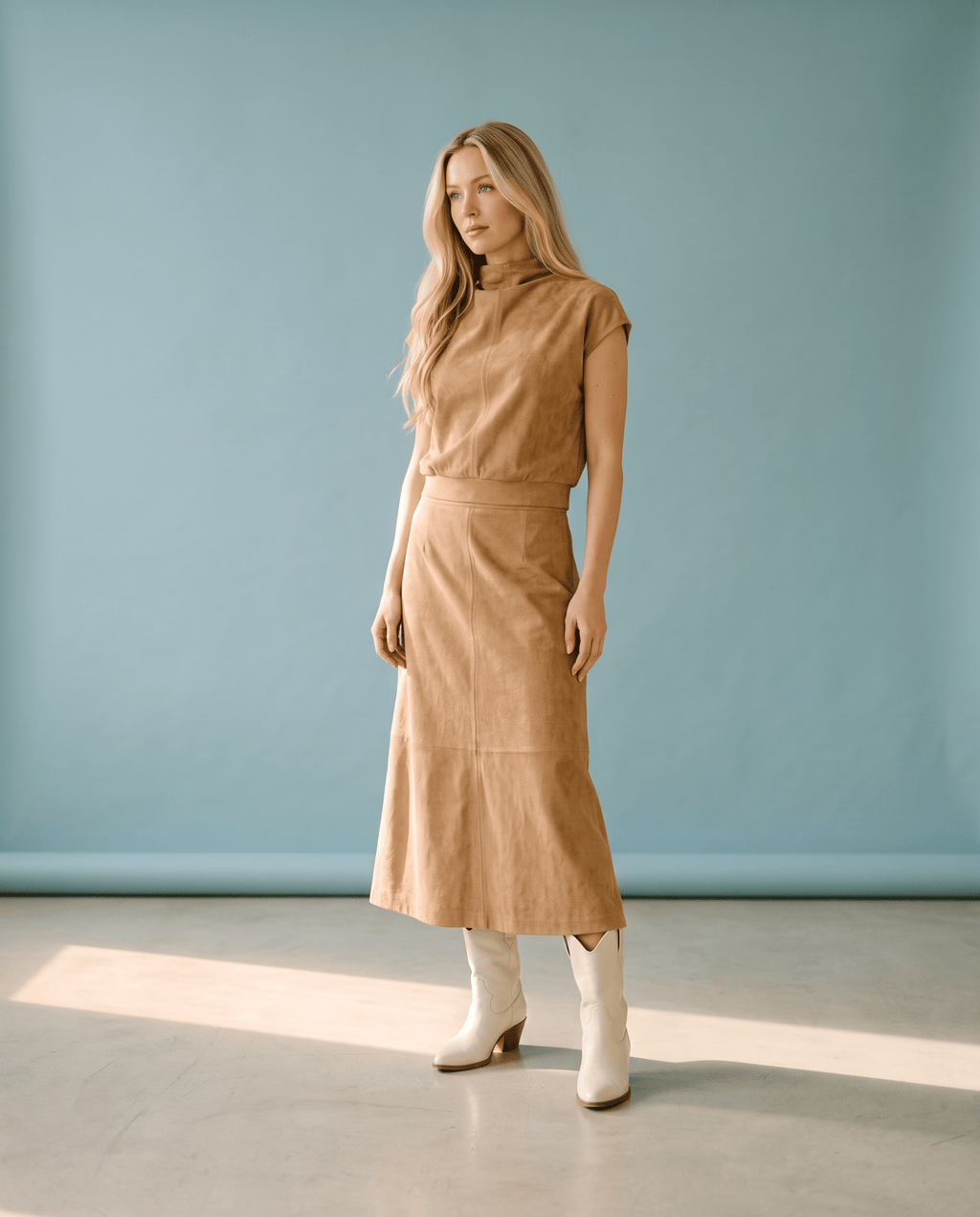 Camp Bowie Suede Set
