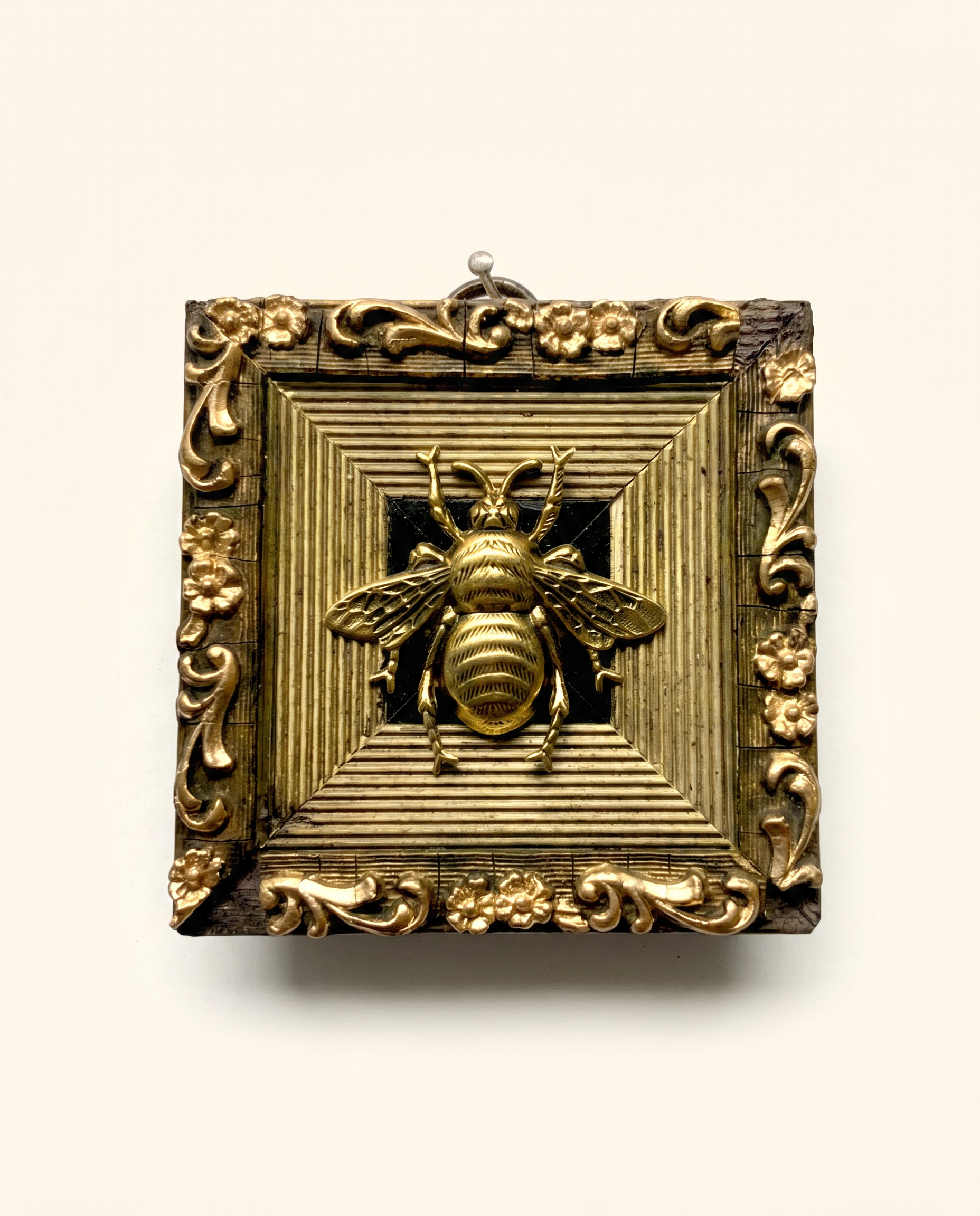 Flora Bee