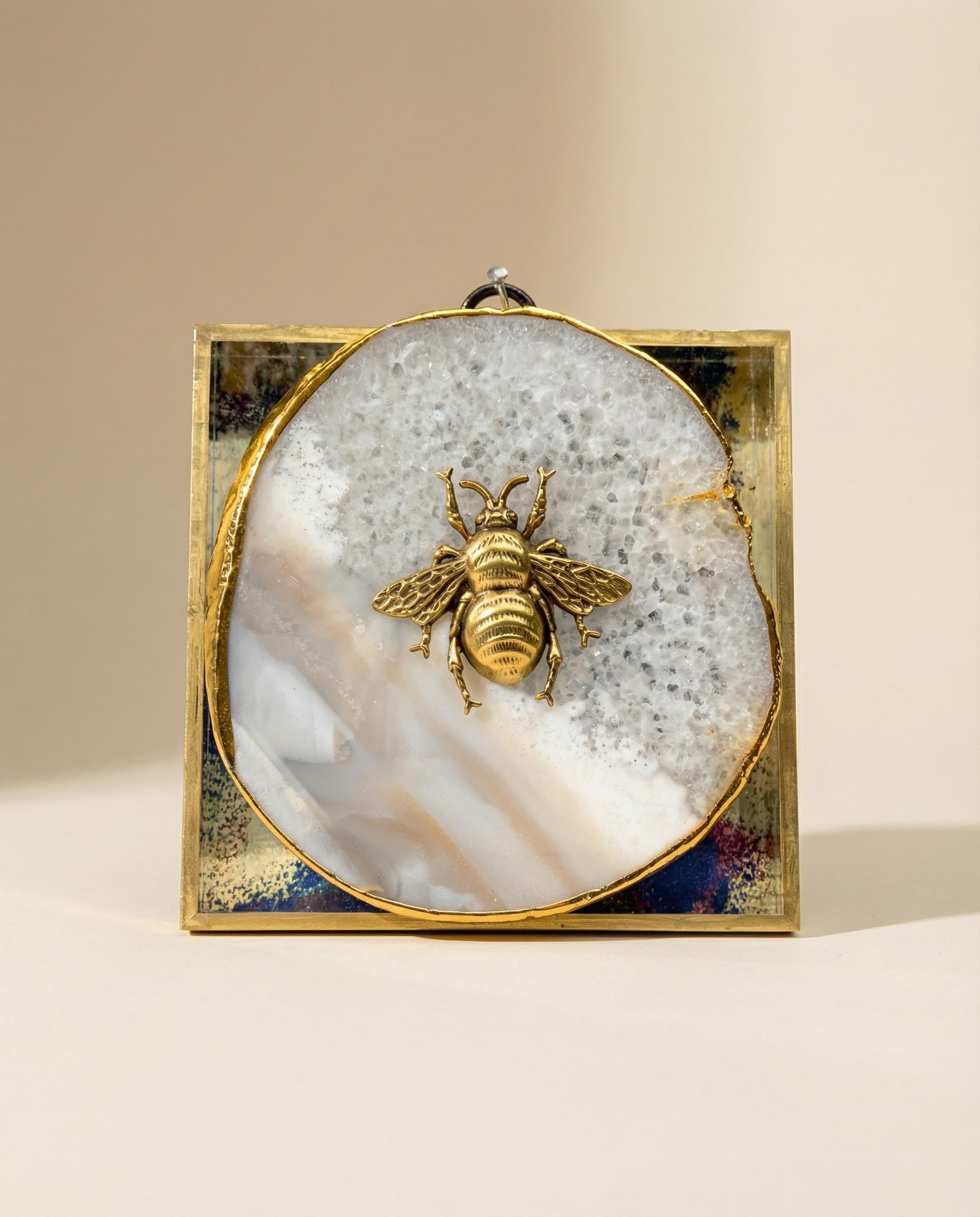 Ash Agate Bee