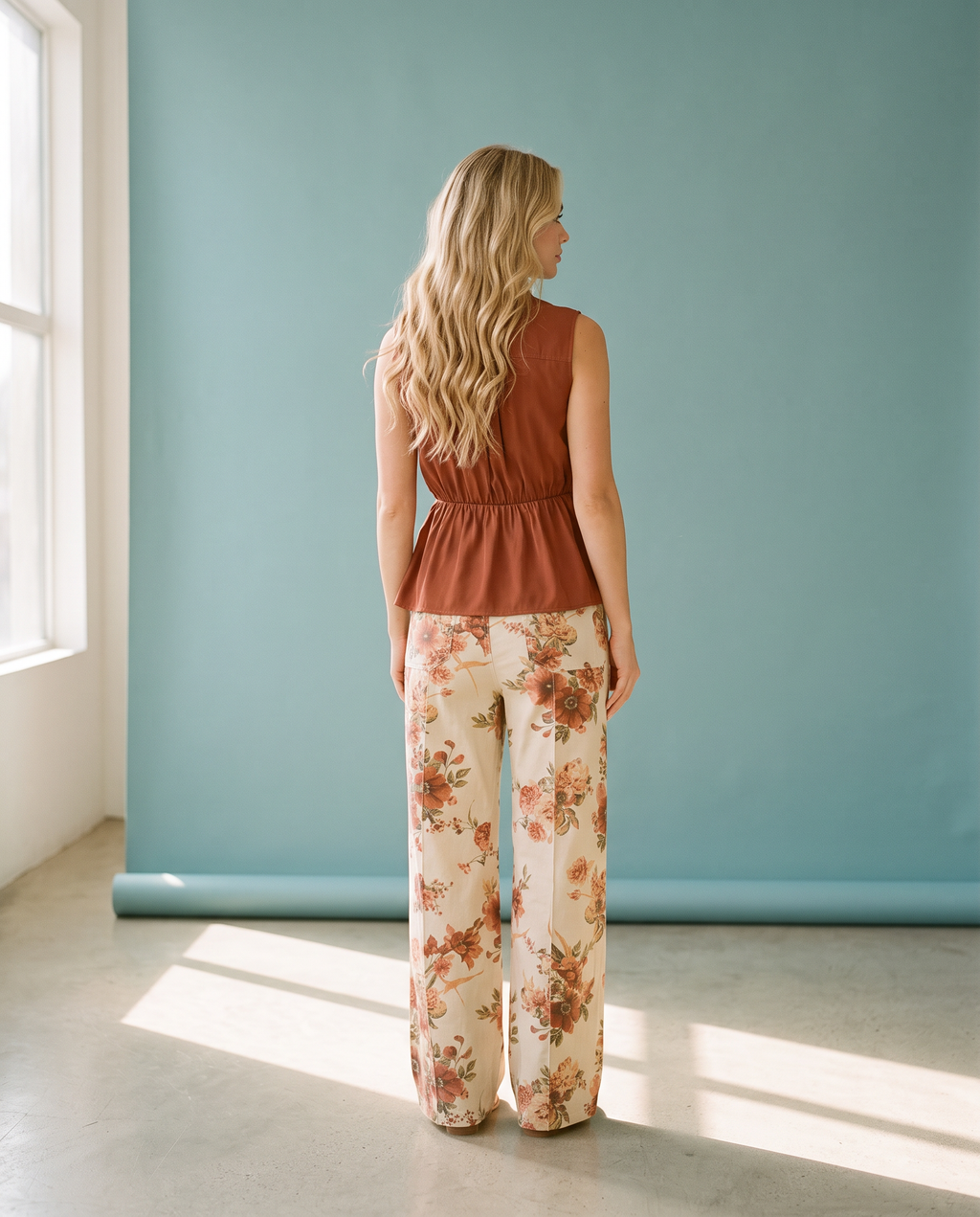 Rustic Rose Bow Top