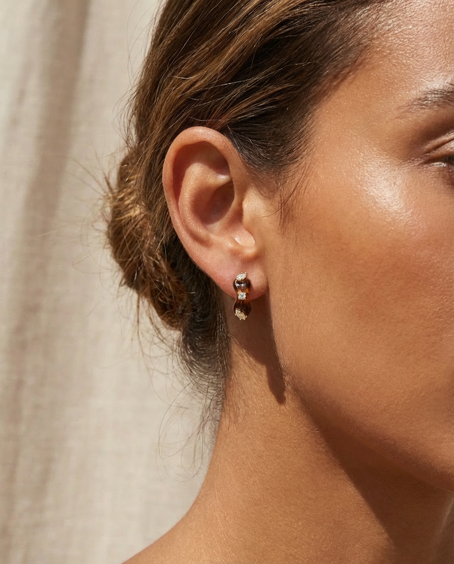 Tortoise Knot Huggies