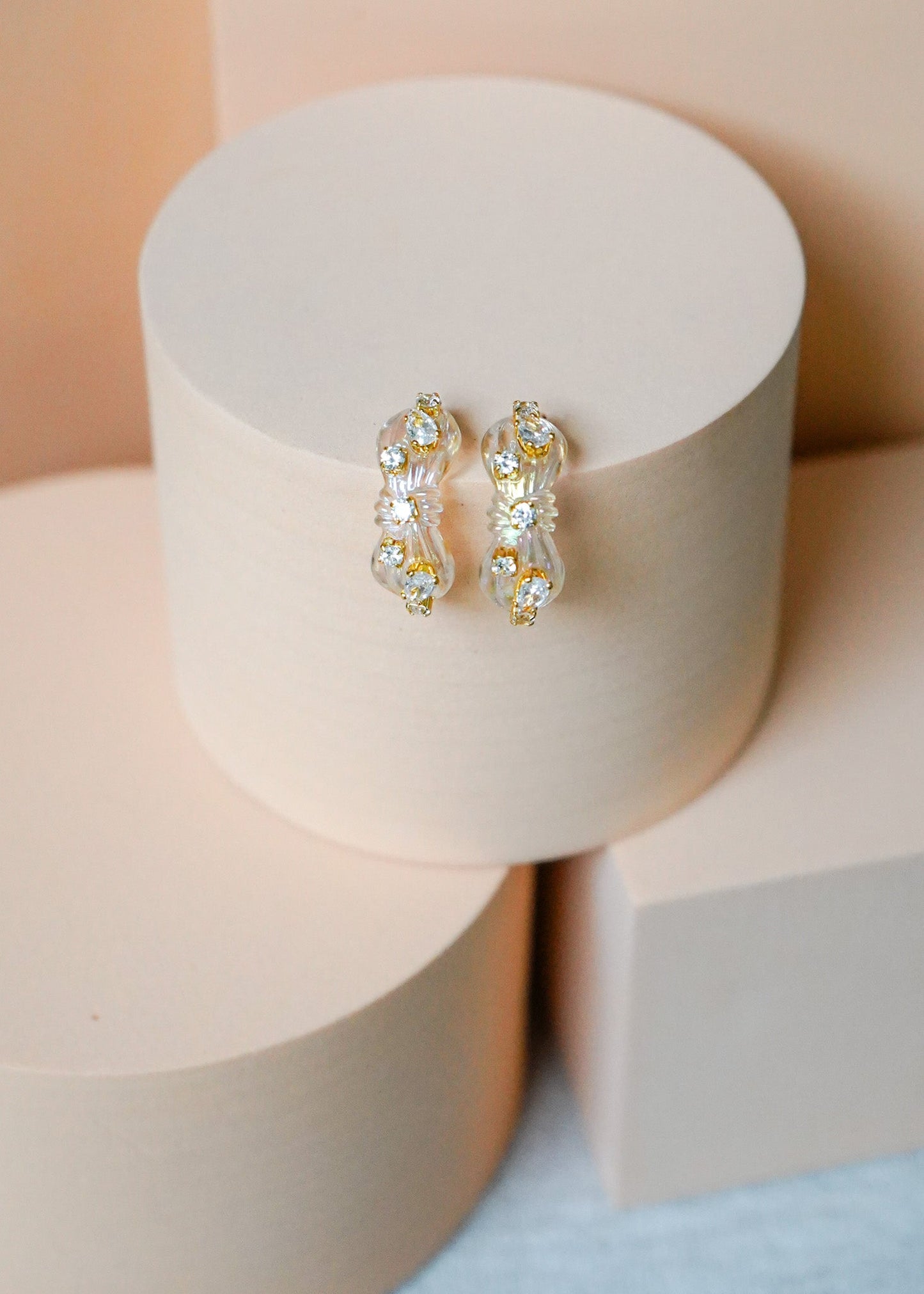 Medium Iridescent Knot Hoops