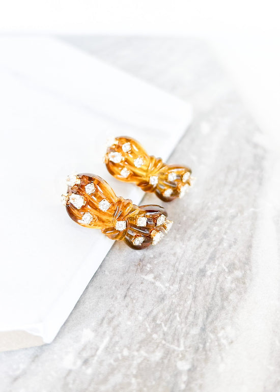 Signature Tortoise Knot Hoops