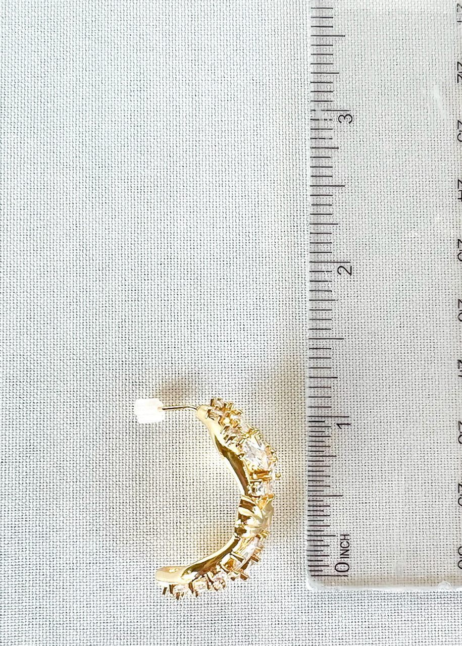 Luxe Signature Gold Knot Hoops