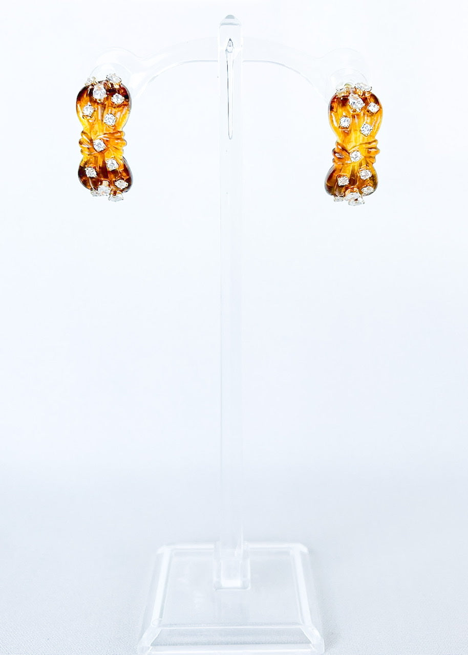 Signature Tortoise Knot Hoops