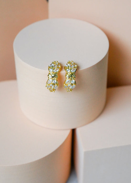 Luxe Medium Gold Knot Hoops