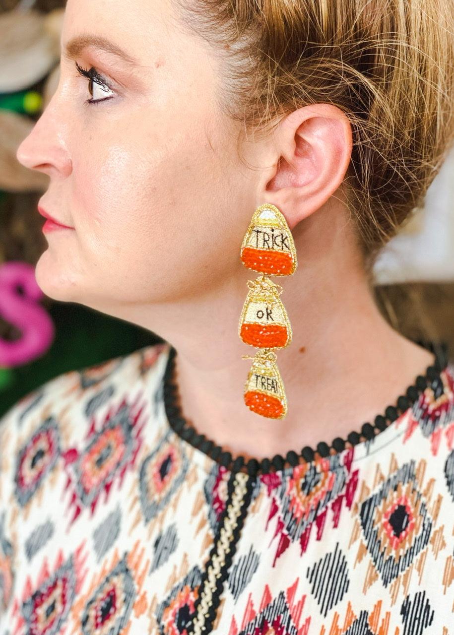 Trick or Treat Candy Corn Earrings - Dos Femmes
